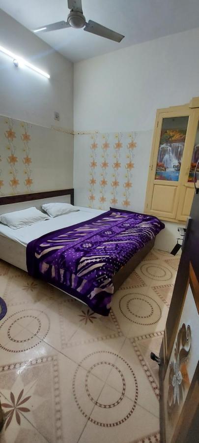 Mj Chawla Homestay Double Bed Attached Bathroom Room Amritsar Exteriér fotografie